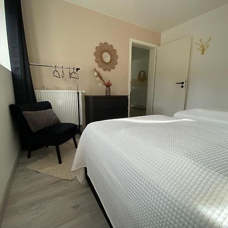 Bandrew Apartment สตูมองต์ ภายนอก รูปภาพ